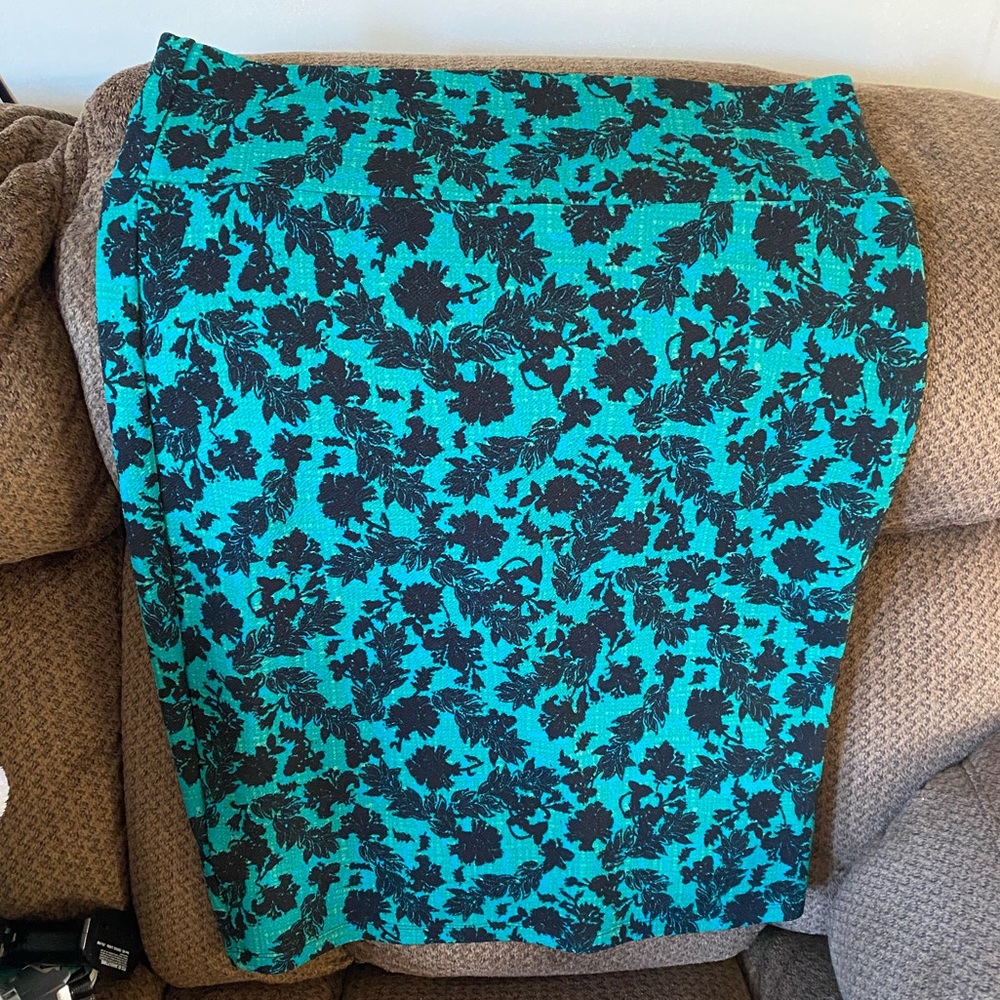 Lularo Cassie skirt